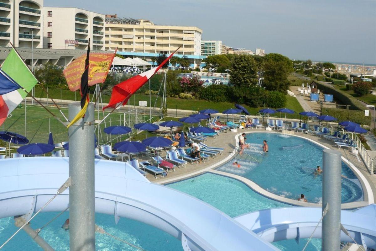 Hotel Lido Bibione Beach エクステリア 写真
